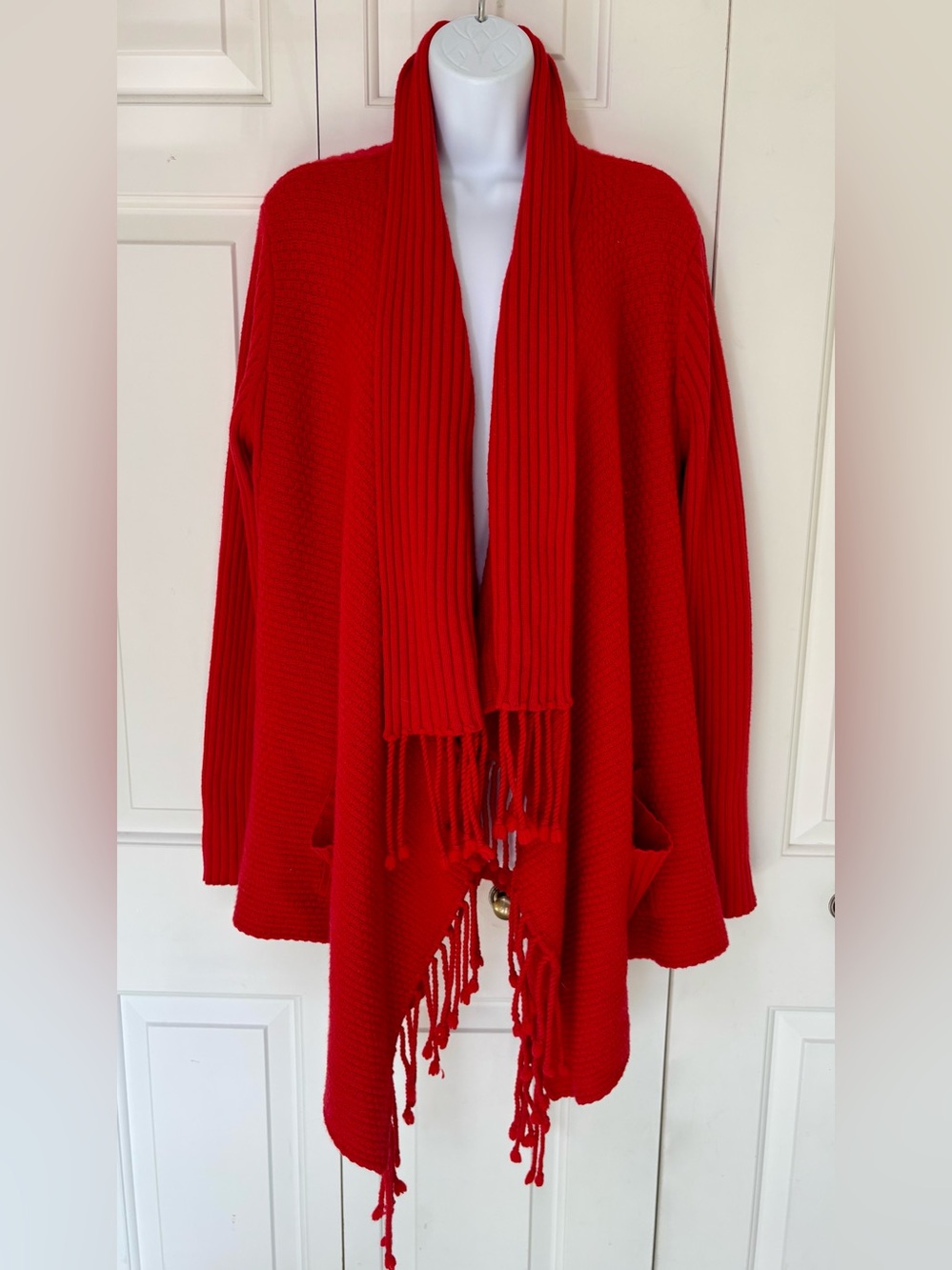 St. John Cashmere Red Open-Front Fringe Cardigan Sweater Size L